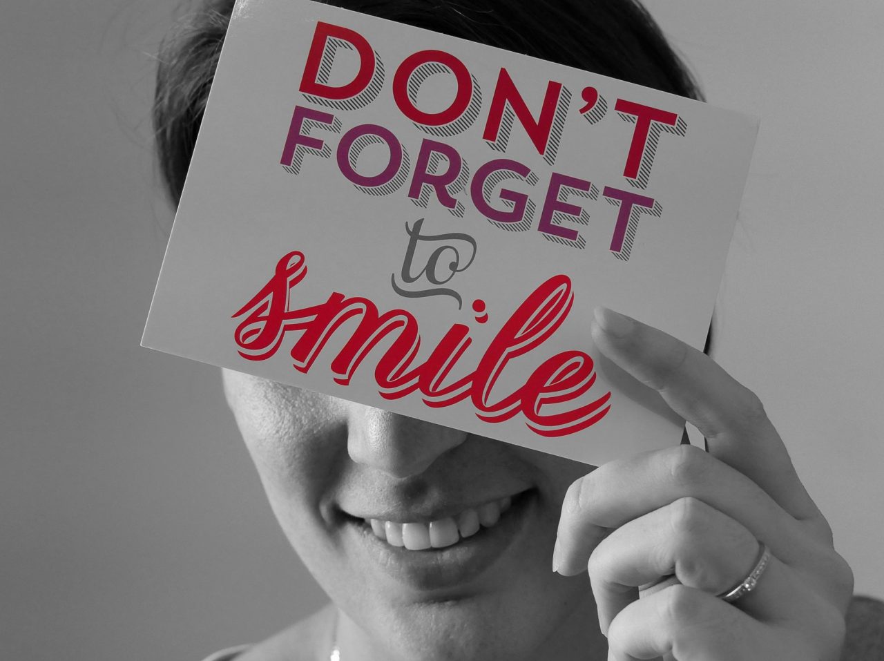 postcrossing don't forget to smile - juliesliberties