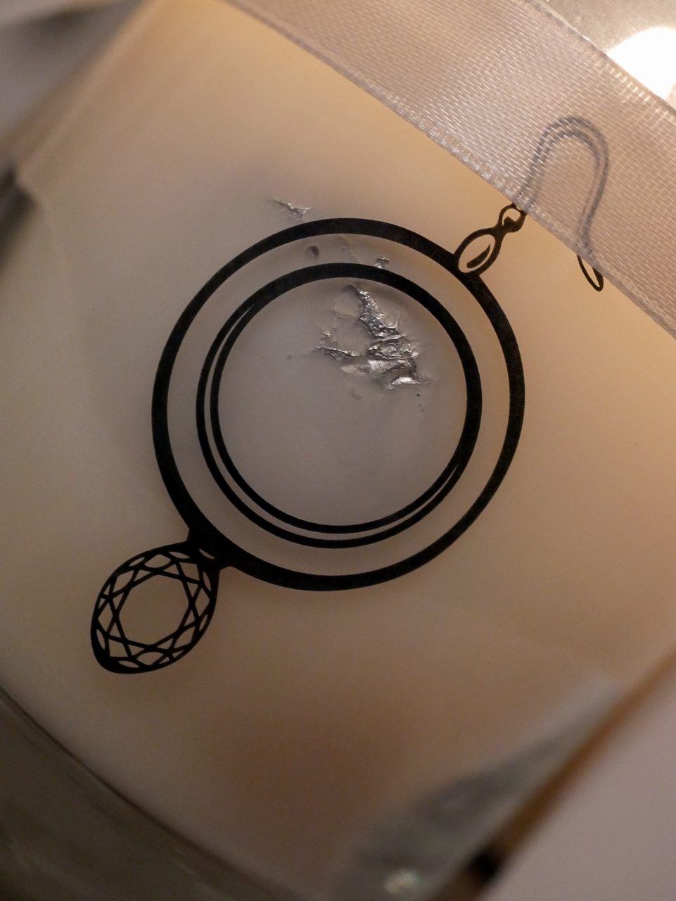 dessin représentatif bougie jewelcandle - juliesliberties